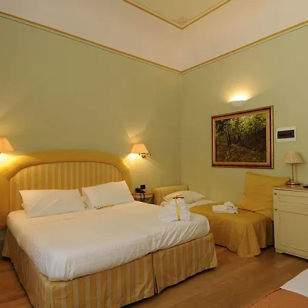 A Palazzo Busdraghi Residenza D'epoca Lucca