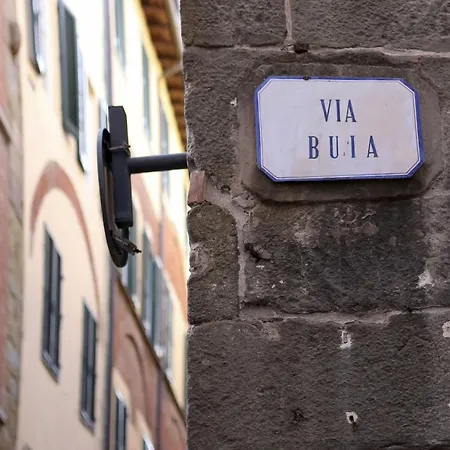 A Palazzo Busdraghi Residenza D'epoca לינה וארוחת בוקר 4*