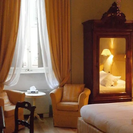 A Palazzo Busdraghi Residenza D'epoca לינה וארוחת בוקר 4*