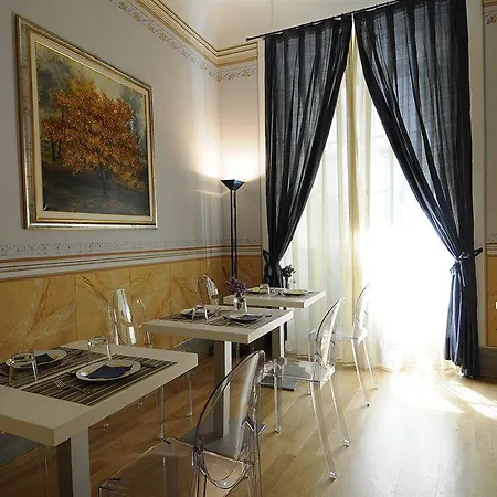 לינה וארוחת בוקר A Palazzo Busdraghi Residenza D'epoca 4*