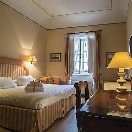 A Palazzo Busdraghi Residenza D'epoca