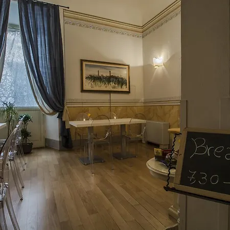 A Palazzo Busdraghi Residenza D'epoca 4*