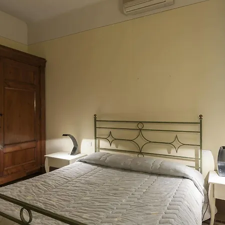 A Palazzo Busdraghi Residenza D'epoca 4*